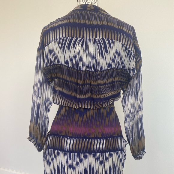 Wrap mini dress with buttoned waste; long sleeve with cinched wrist - Picture 3 of 3